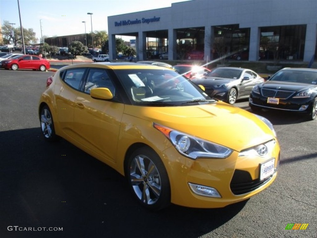 2016 Veloster  - 26.2 Yellow / Black/Yellow photo #1