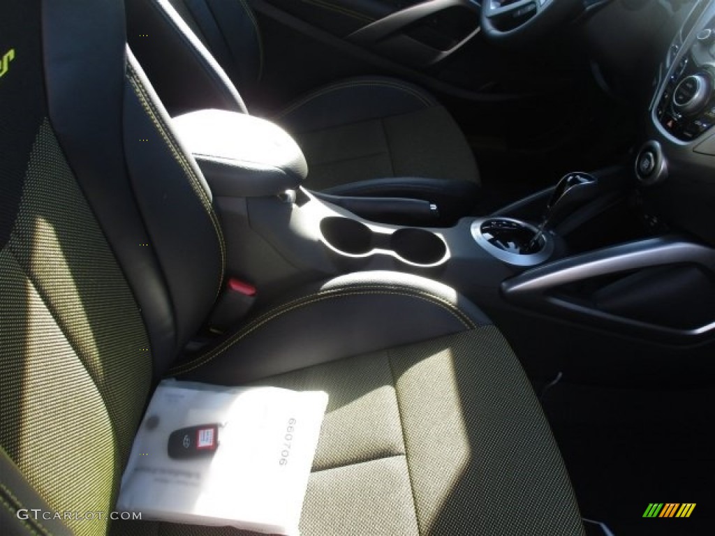 2016 Veloster  - 26.2 Yellow / Black/Yellow photo #12