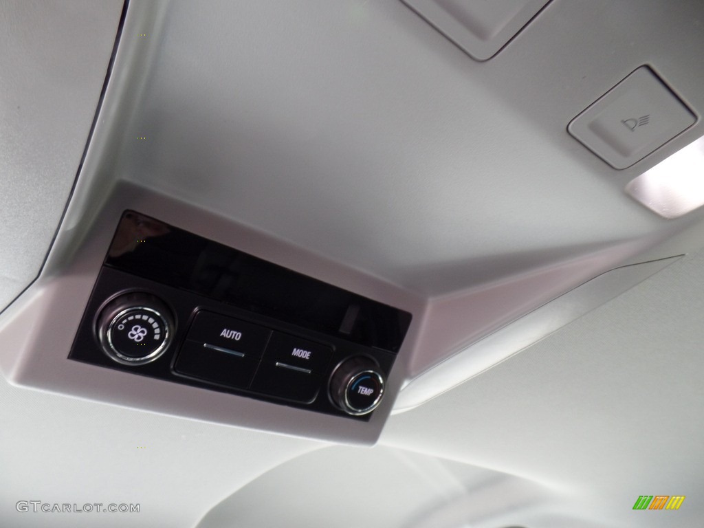 2016 Suburban LS 4WD - Black / Jet Black photo #58