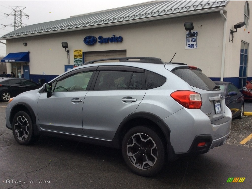 2013 XV Crosstrek 2.0 Limited - Ice Silver Metallic / Black photo #6