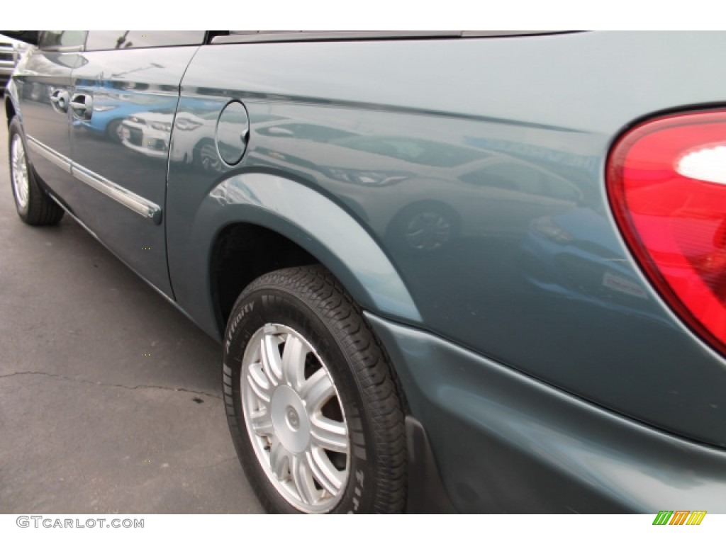 2006 Town & Country Touring - Magnesium Pearl / Medium Slate Gray photo #4