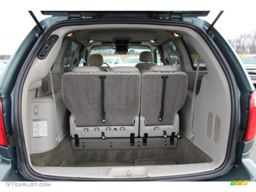 2006 Town & Country Touring - Magnesium Pearl / Medium Slate Gray photo #5