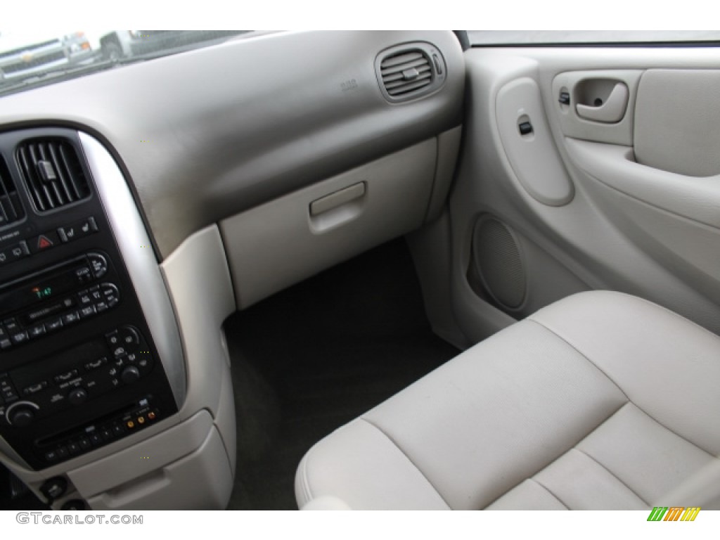2006 Town & Country Touring - Magnesium Pearl / Medium Slate Gray photo #13