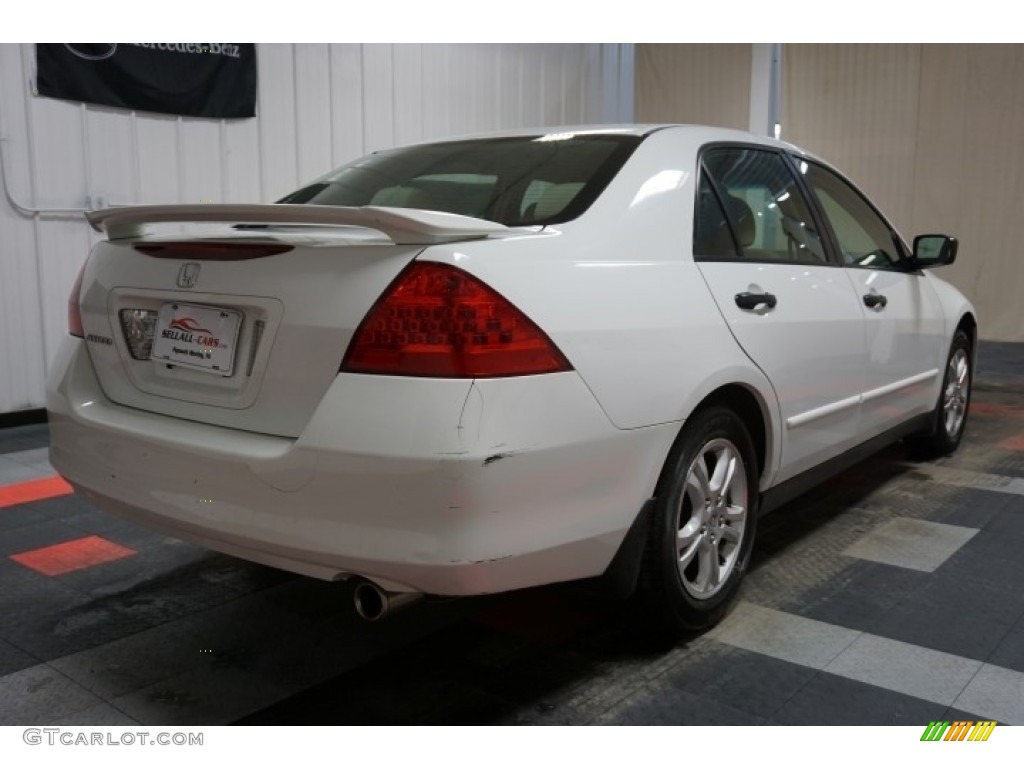 2007 Accord Value Package Sedan - Taffeta White / Gray photo #8