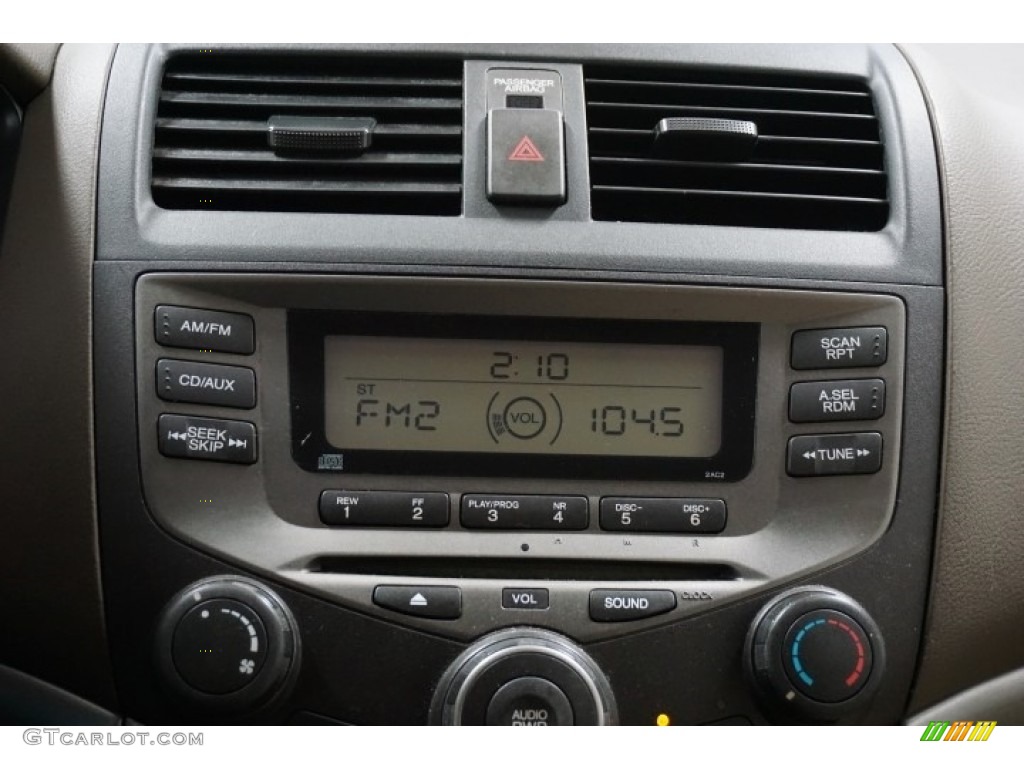 2007 Accord Value Package Sedan - Taffeta White / Gray photo #36