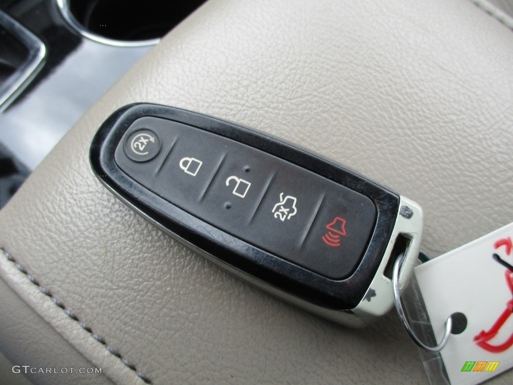 2011 Edge Limited AWD - Kona Blue Metallic / Sienna photo #38