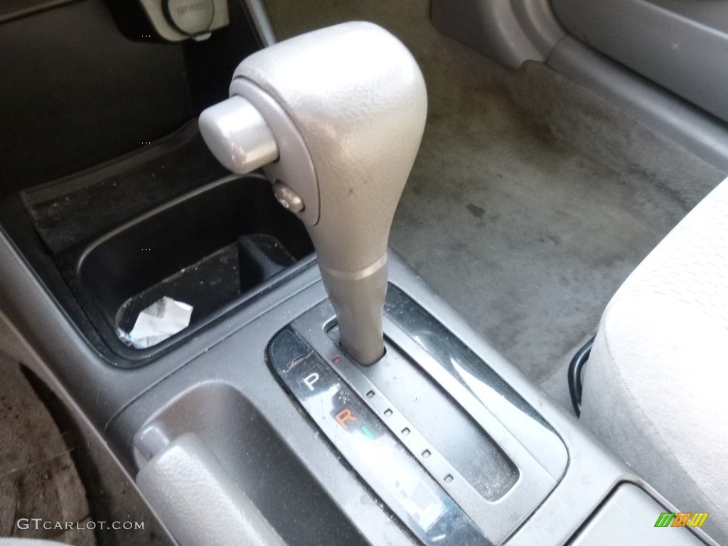 2003 Camry LE - Catalina Blue Metallic / Stone photo #17