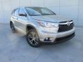 2016 Creme Brulee Mica Toyota Highlander XLE  photo #1