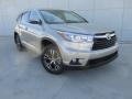 2016 Creme Brulee Mica Toyota Highlander XLE  photo #2