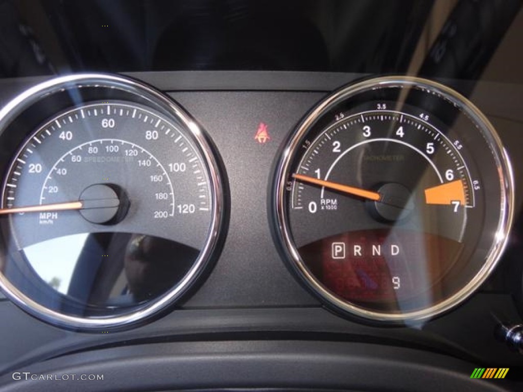 2016 Compass High Altitude - Billet Silver Metallic / Light Pebble Beige/Dark Slate Gray photo #12
