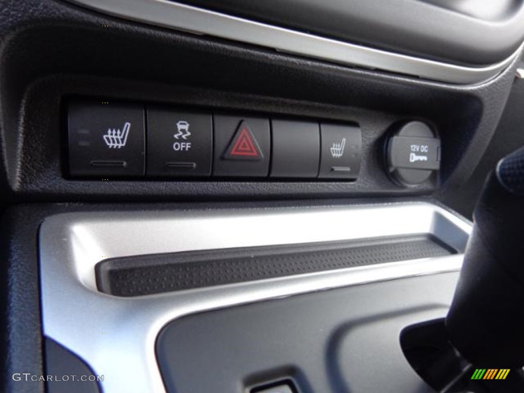 2016 Compass High Altitude - Billet Silver Metallic / Light Pebble Beige/Dark Slate Gray photo #14