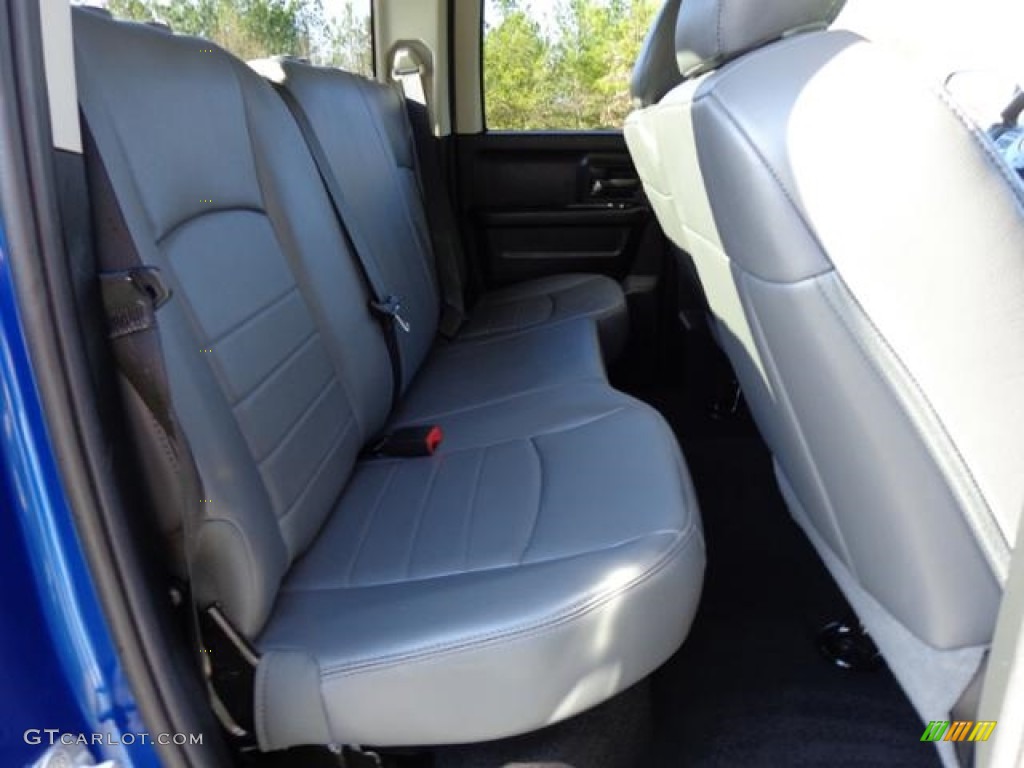 2014 1500 Express Quad Cab - Blue Streak Pearl Coat / Black/Diesel Gray photo #21