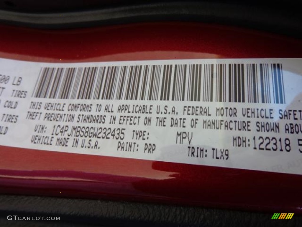 2016 Cherokee Trailhawk 4x4 - Deep Cherry Red Crystal Pearl / Black photo #27