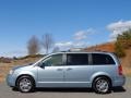 Clearwater Blue Pearlcoat 2008 Chrysler Town & Country Limited