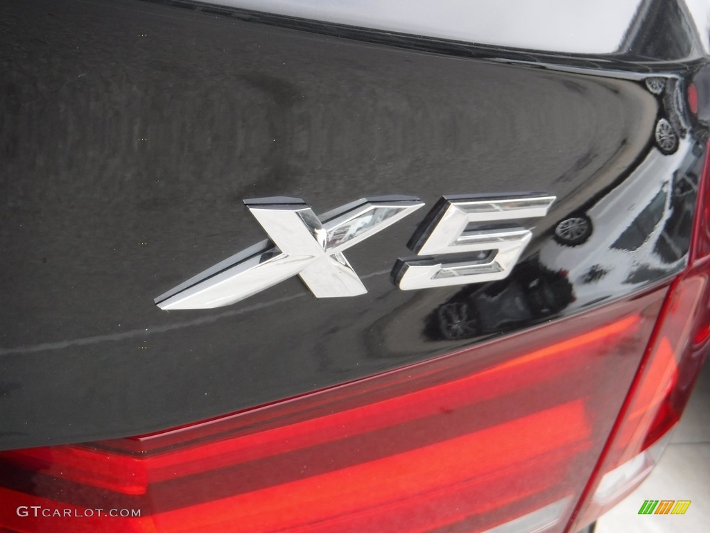 2014 X5 xDrive35d - Black Sapphire Metallic / Black photo #14
