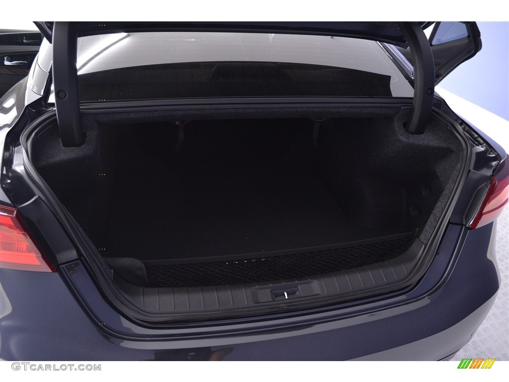 2016 Nissan Maxima Platinum Trunk Photos