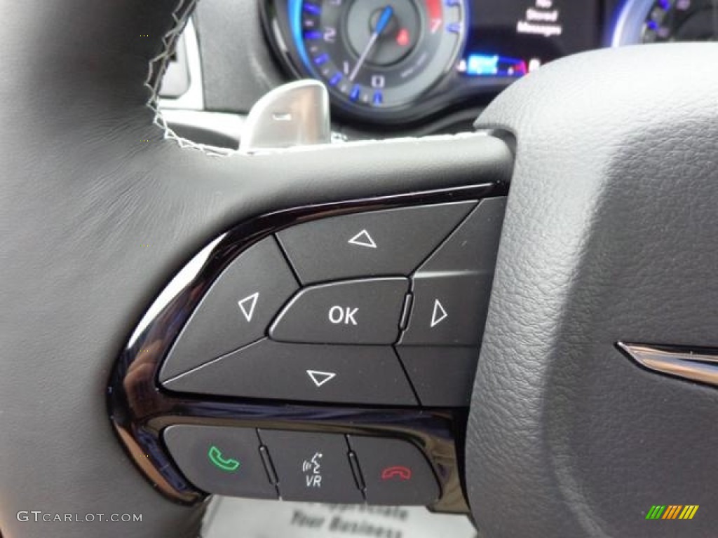 2015 Chrysler 300 S Controls Photo #111229589