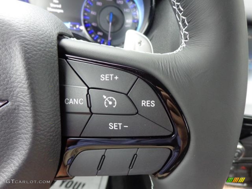 2015 Chrysler 300 S Controls Photo #111229607