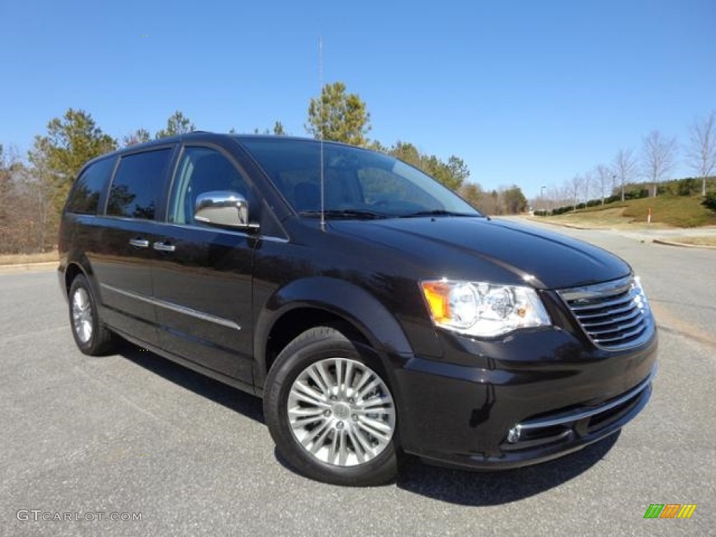 2015 Town & Country Touring-L - Mocha Java Pearl / Black/Light Graystone photo #4