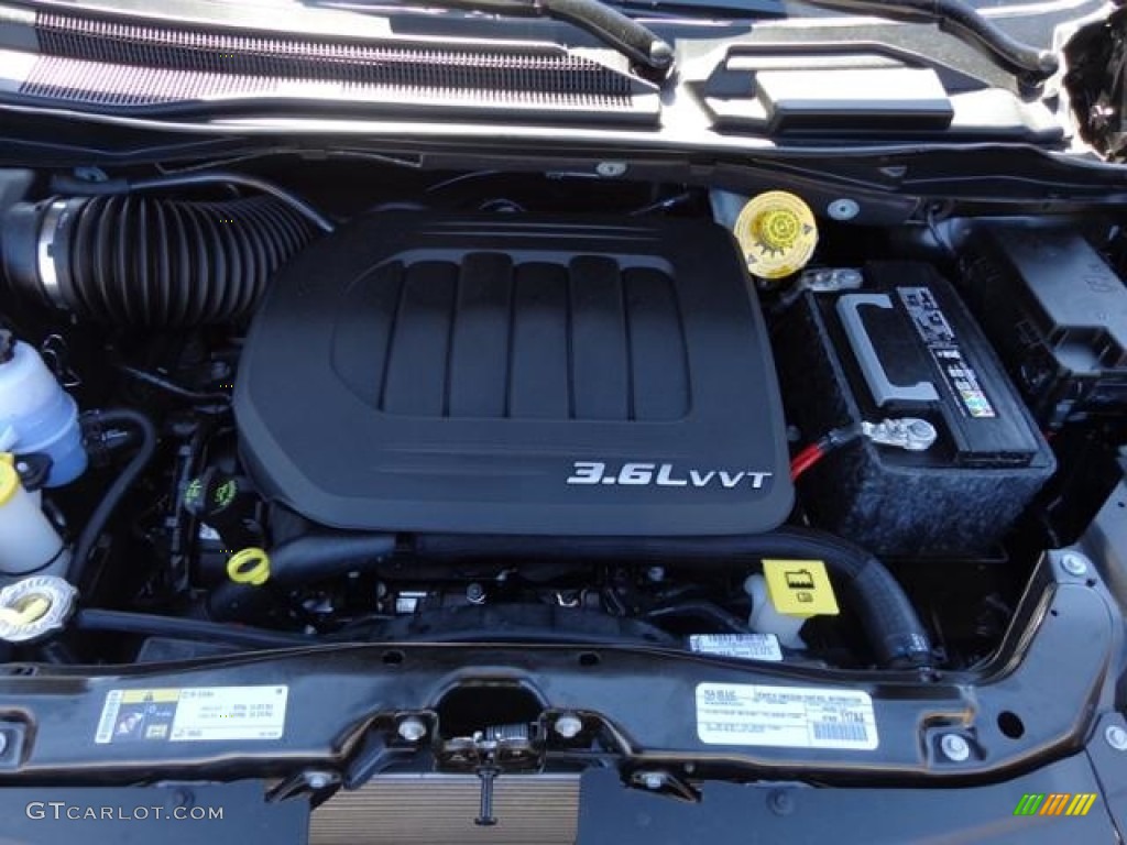 2015 Chrysler Town & Country Touring-L 3.6 Liter DOHC 24-Valve VVT Pentastar V6 Engine Photo #111233150
