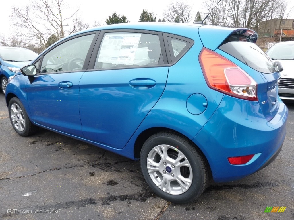 2016 Fiesta SE Hatchback - Blue Candy Metallic / Charcoal Black photo #3