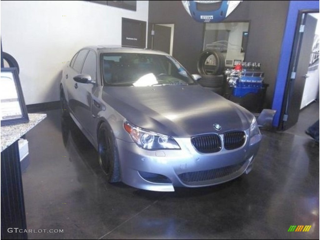 2006 M5  - Silver Gray Metallic / Black photo #1