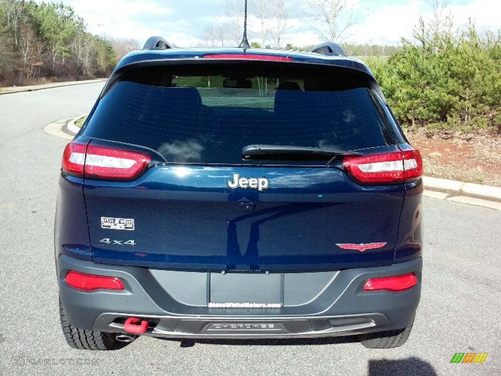 2016 Cherokee Trailhawk 4x4 - True Blue Pearl / Black photo #6