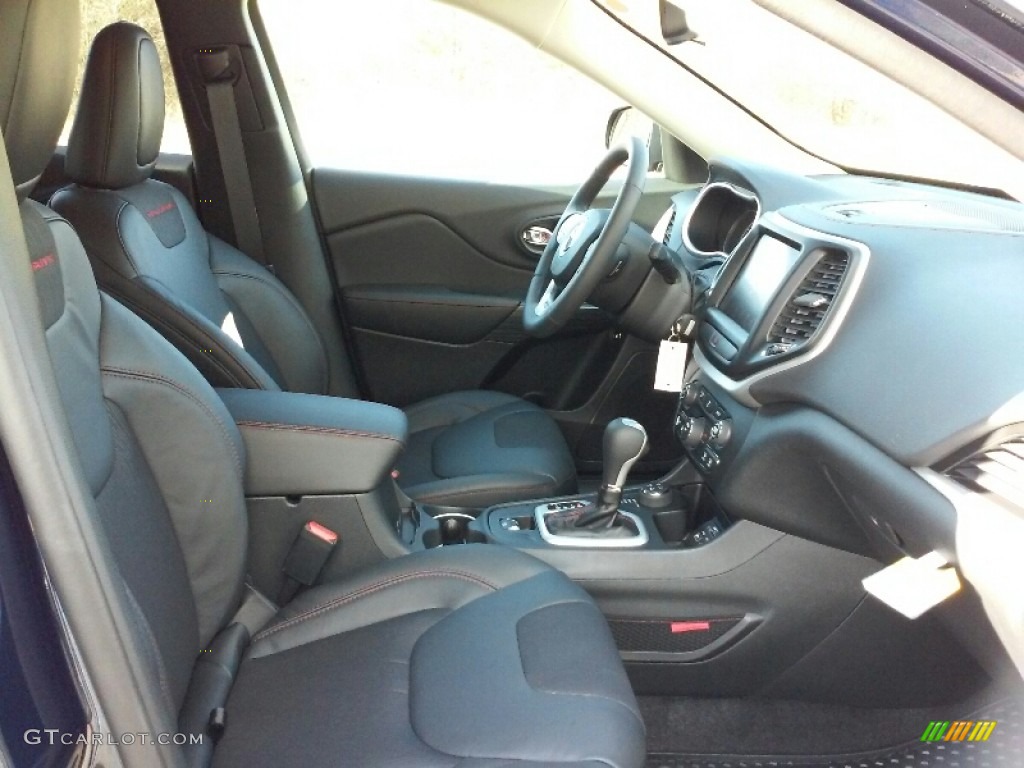 2016 Jeep Cherokee Trailhawk 4x4 Front Seat Photo #111249872
