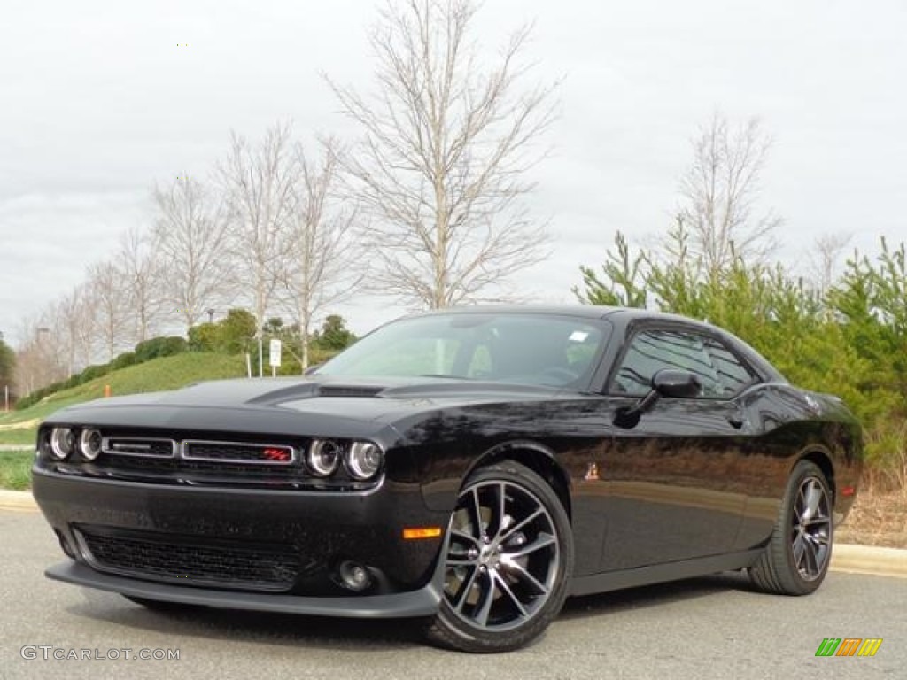 Pitch Black 2016 Dodge Challenger R/T Plus Scat Pack Exterior Photo #111250751