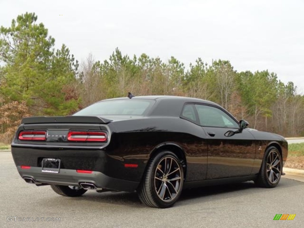 2016 Challenger R/T Plus Scat Pack - Pitch Black / Black photo #7