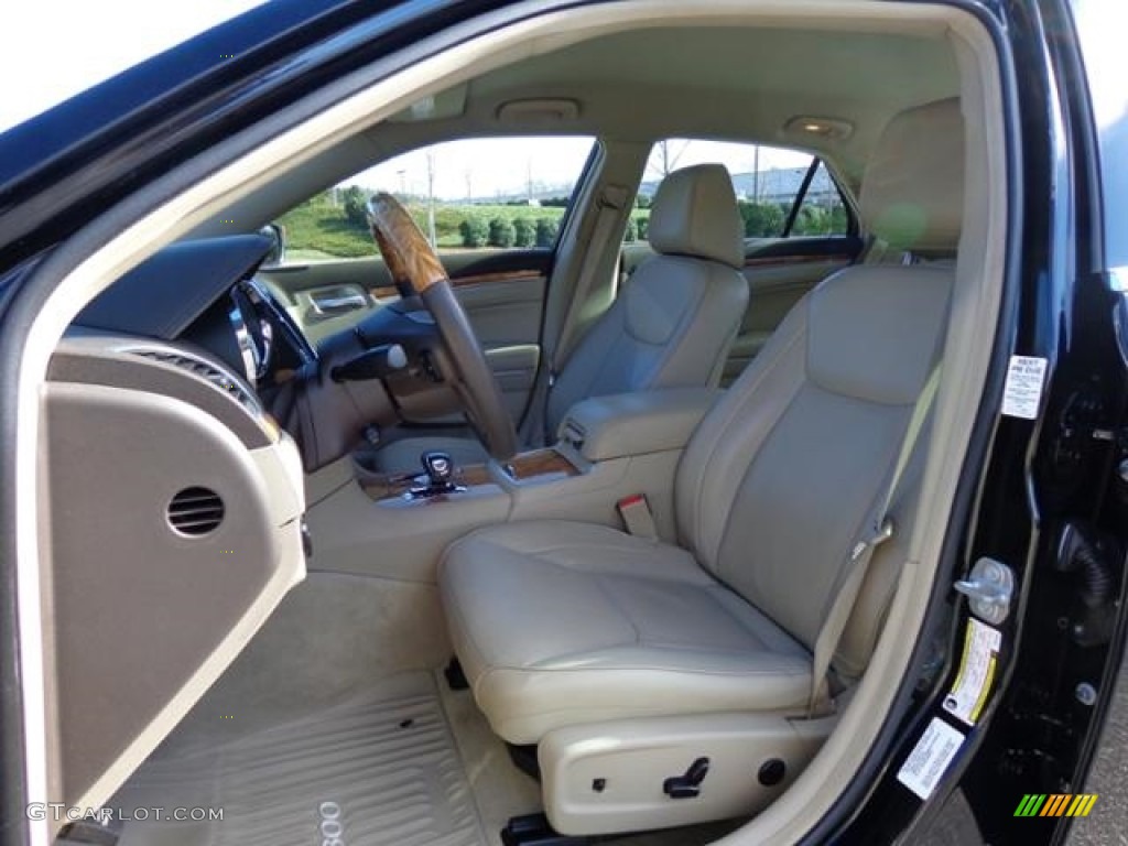 Dark Frost Beige/Light Frost Beige Interior 2014 Chrysler 300 C Photo #111254633