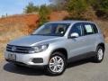 Reflex Silver Metallic - Tiguan SE Photo No. 2