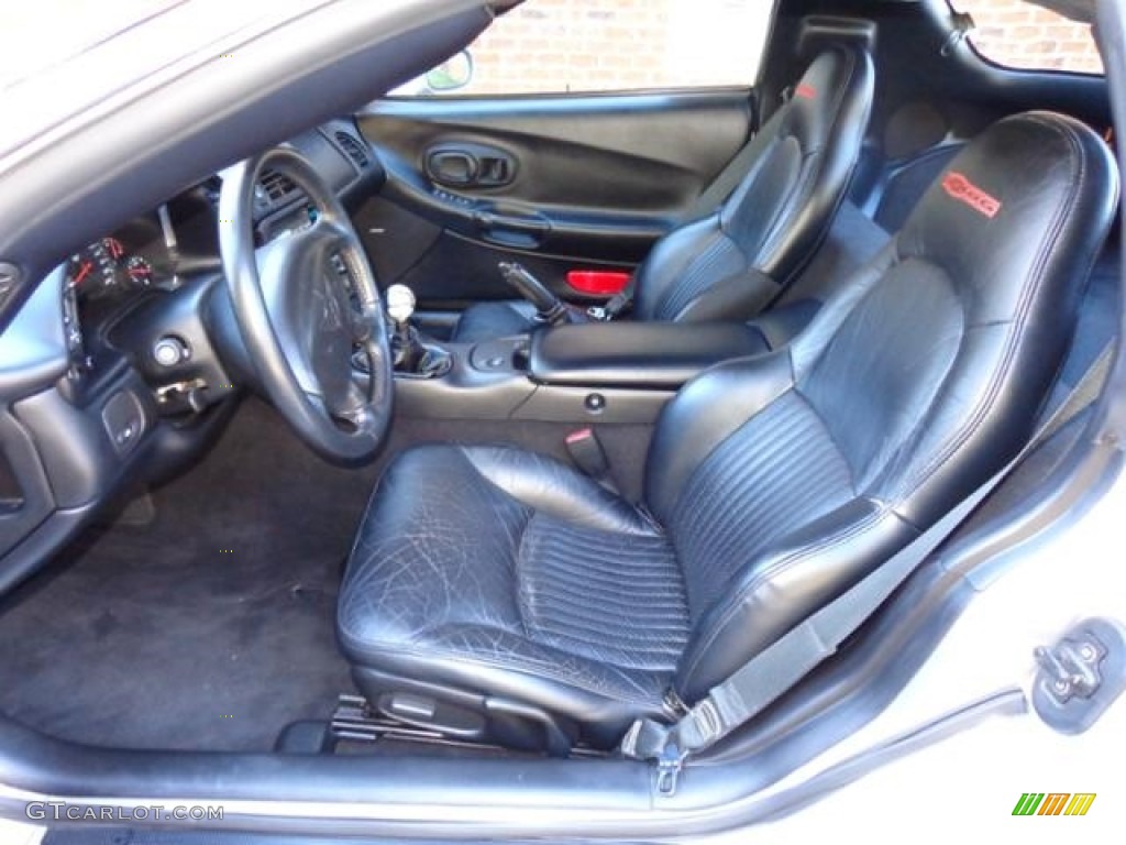 Black Interior 2004 Chevrolet Corvette Z06 Photo #111257669