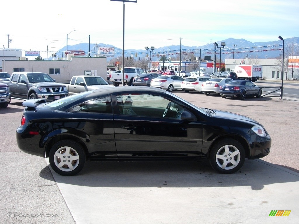 2005 Cobalt Coupe - Black / Gray photo #6