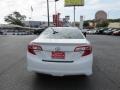 Super White - Camry SE Photo No. 7