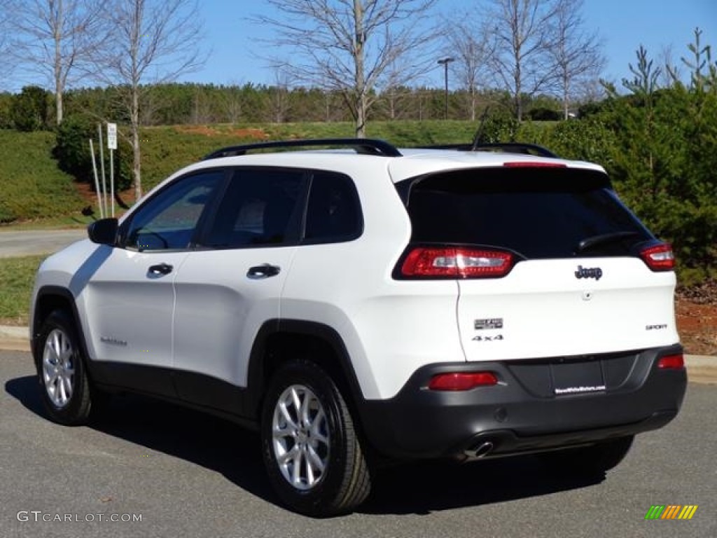 2016 Cherokee Sport 4x4 - Bright White / Black/Light Frost Beige photo #5