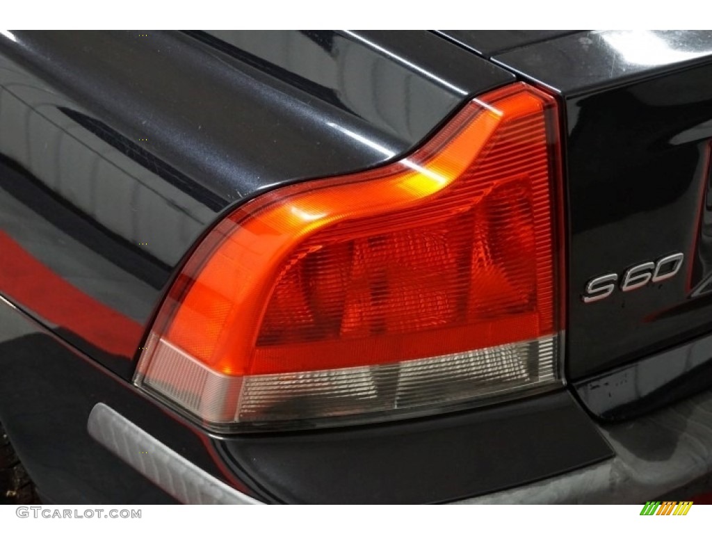 2004 S60 2.4 - Black / Graphite photo #66