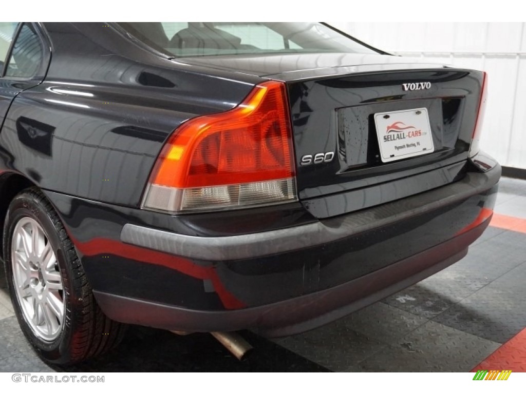 2004 S60 2.4 - Black / Graphite photo #67
