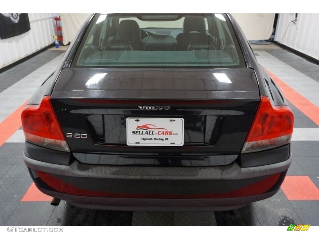 2004 S60 2.4 - Black / Graphite photo #69