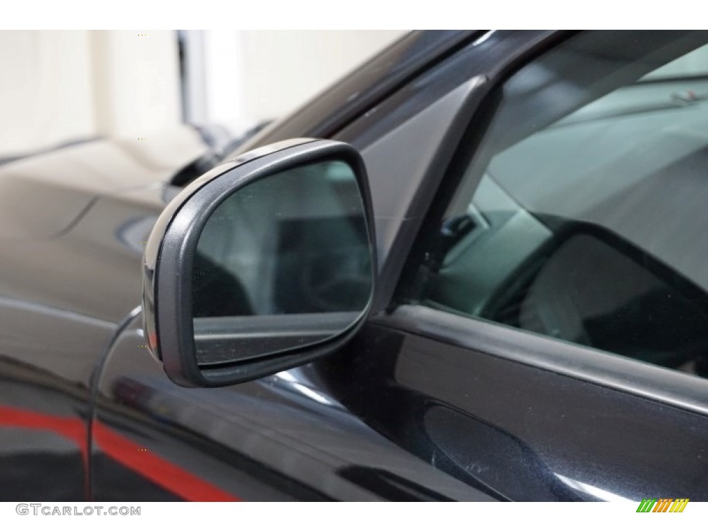 2004 S60 2.4 - Black / Graphite photo #76