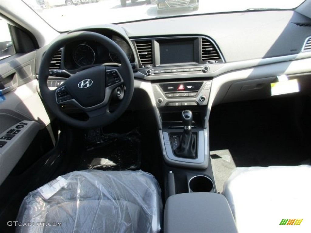 2017 Elantra SE - White / Gray photo #7