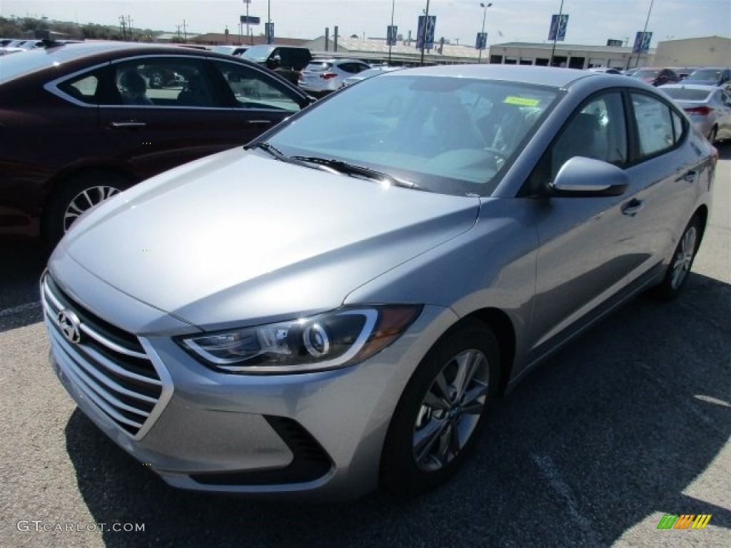 2017 Elantra SE - Gray / Gray photo #2