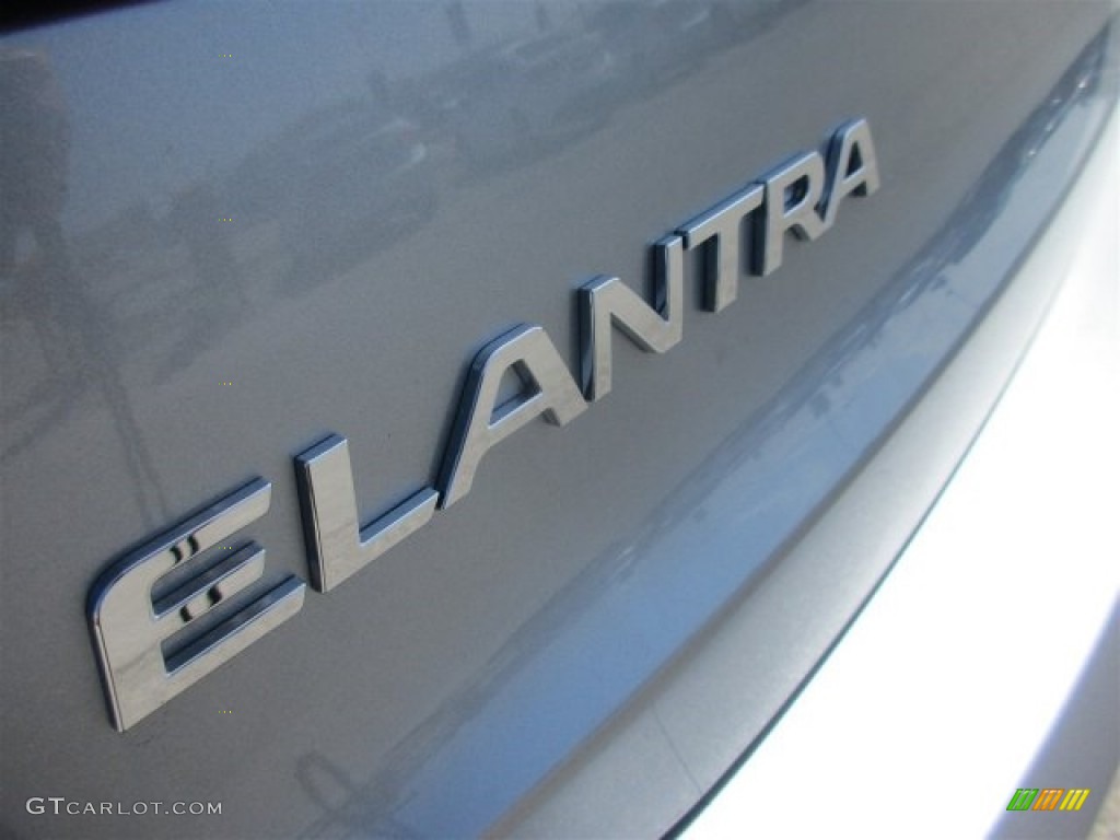 2017 Elantra SE - Gray / Gray photo #5