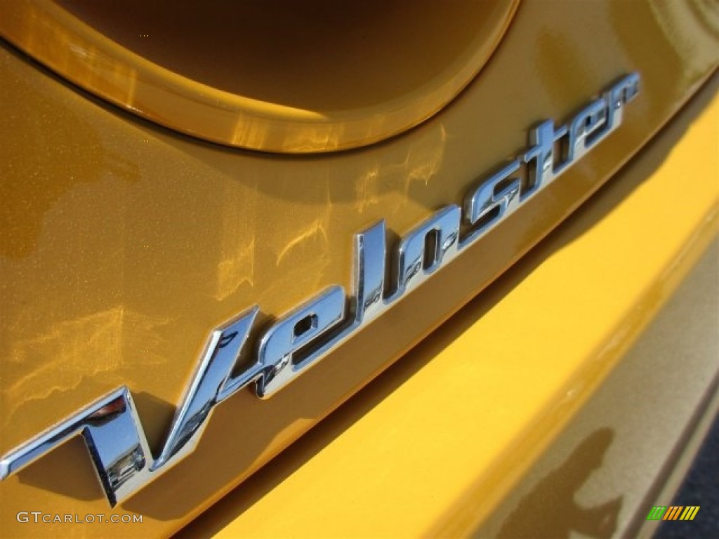 2016 Veloster  - 26.2 Yellow / Black/Yellow photo #5