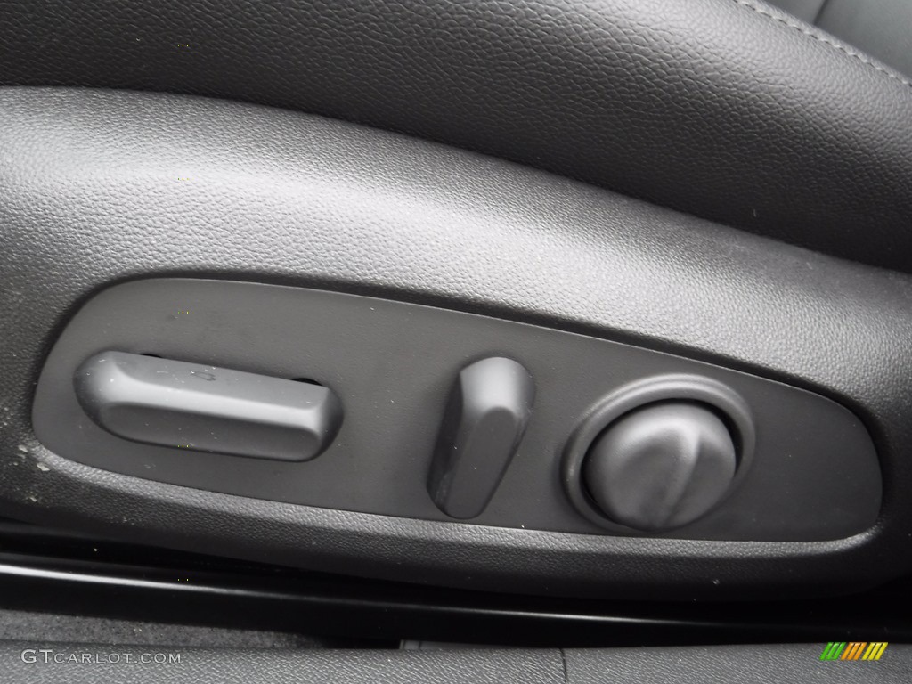 2016 Malibu LT - Champagne Silver Metallic / Jet Black photo #14
