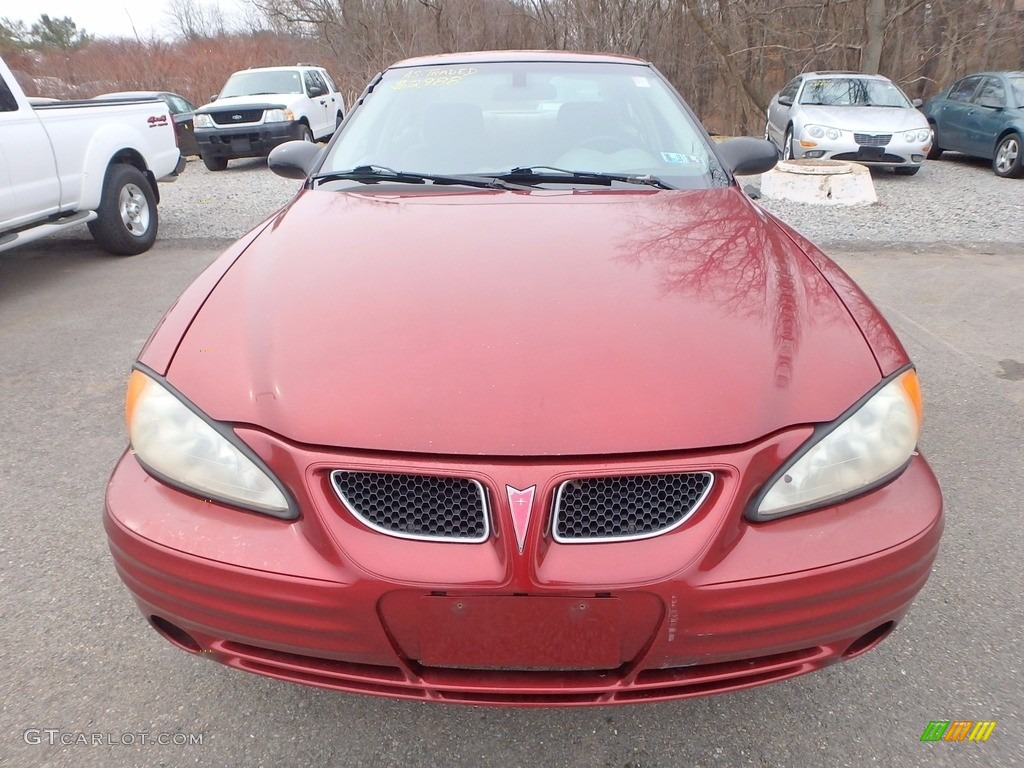 2002 Grand Am SE Sedan - Redfire Metallic / Dark Taupe photo #6