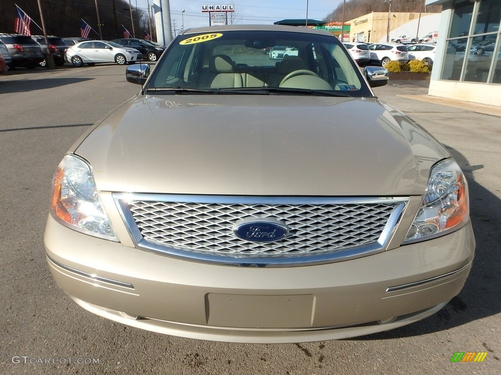 2005 Five Hundred Limited AWD - Pueblo Gold Metallic / Pebble Beige photo #3