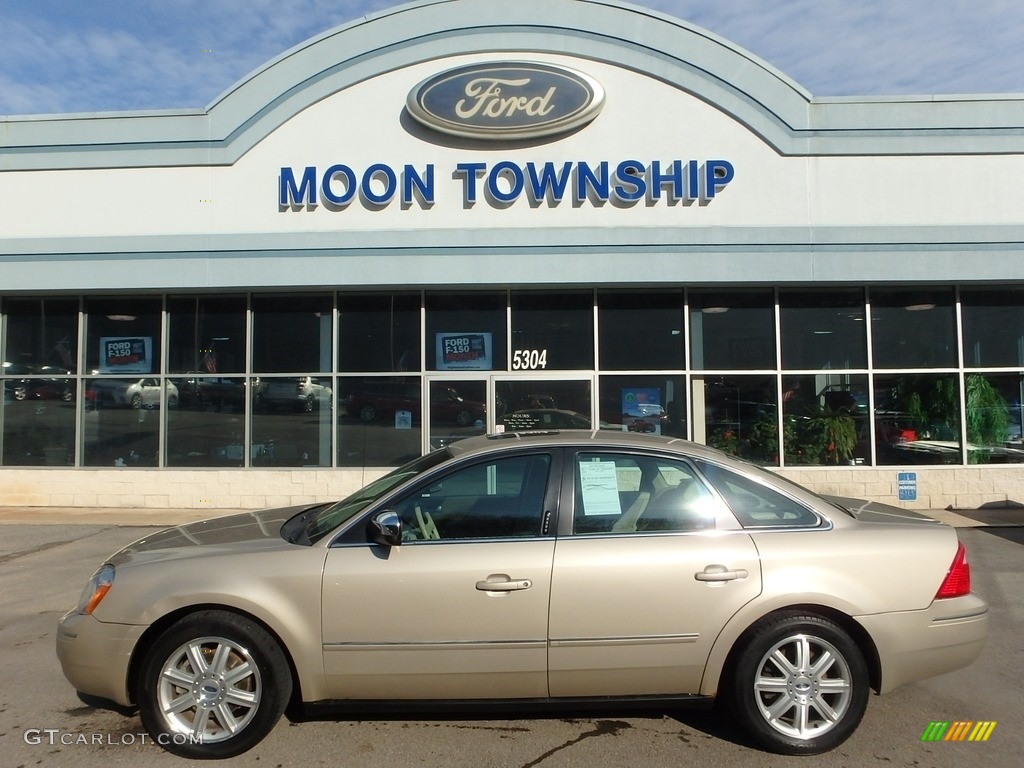 2005 Five Hundred Limited AWD - Pueblo Gold Metallic / Pebble Beige photo #7