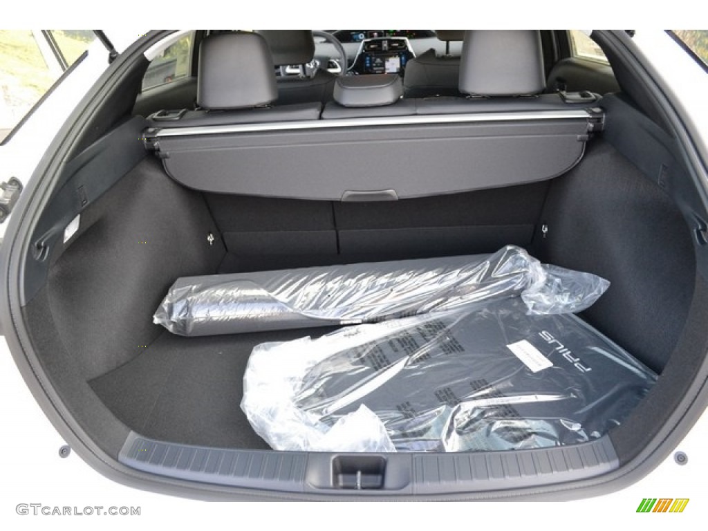 2016 Toyota Prius Four Touring Trunk Photos