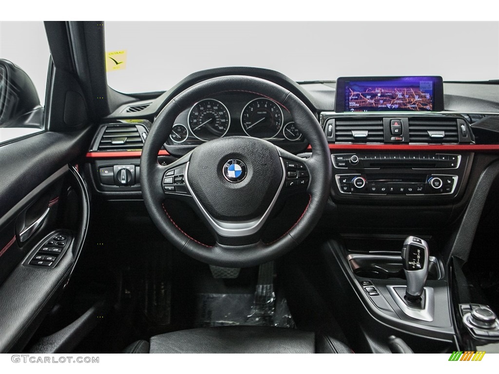 2013 BMW 3 Series 328i xDrive Sedan Black Dashboard Photo #111290563